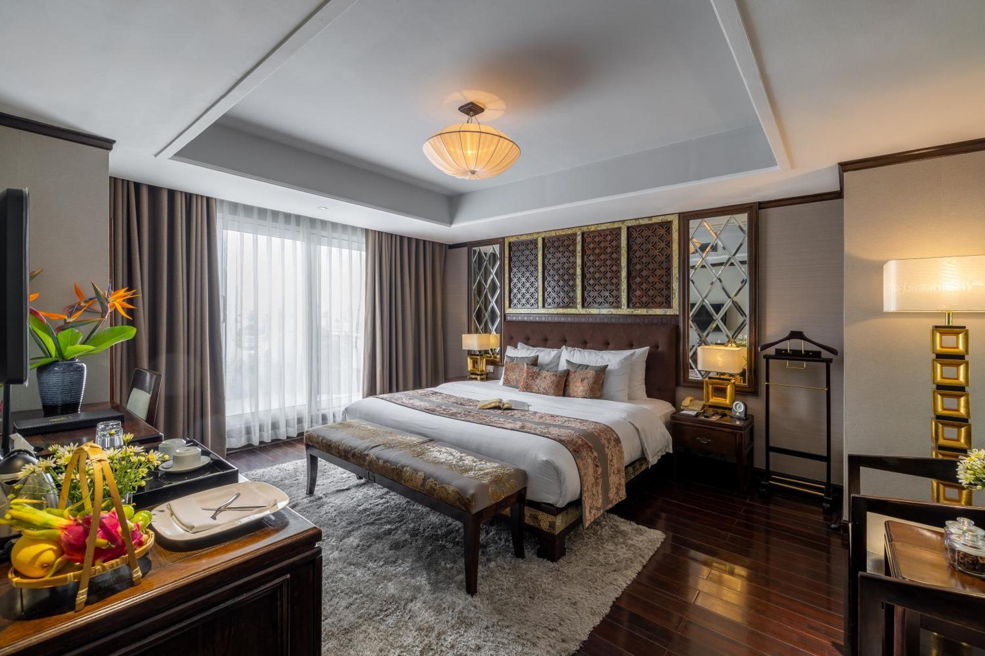 Golden Lotus Luxury Hotel Ханой Экстерьер фото